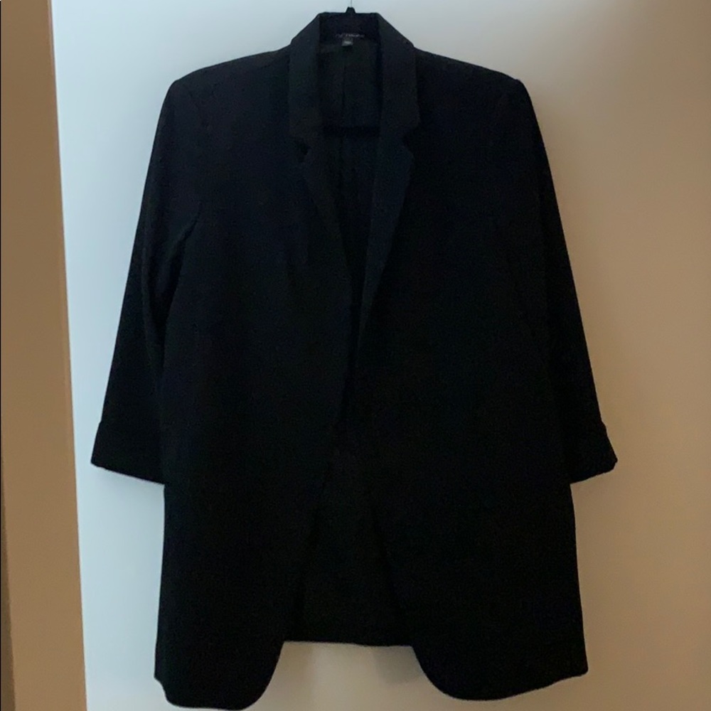 Black oversized blazer